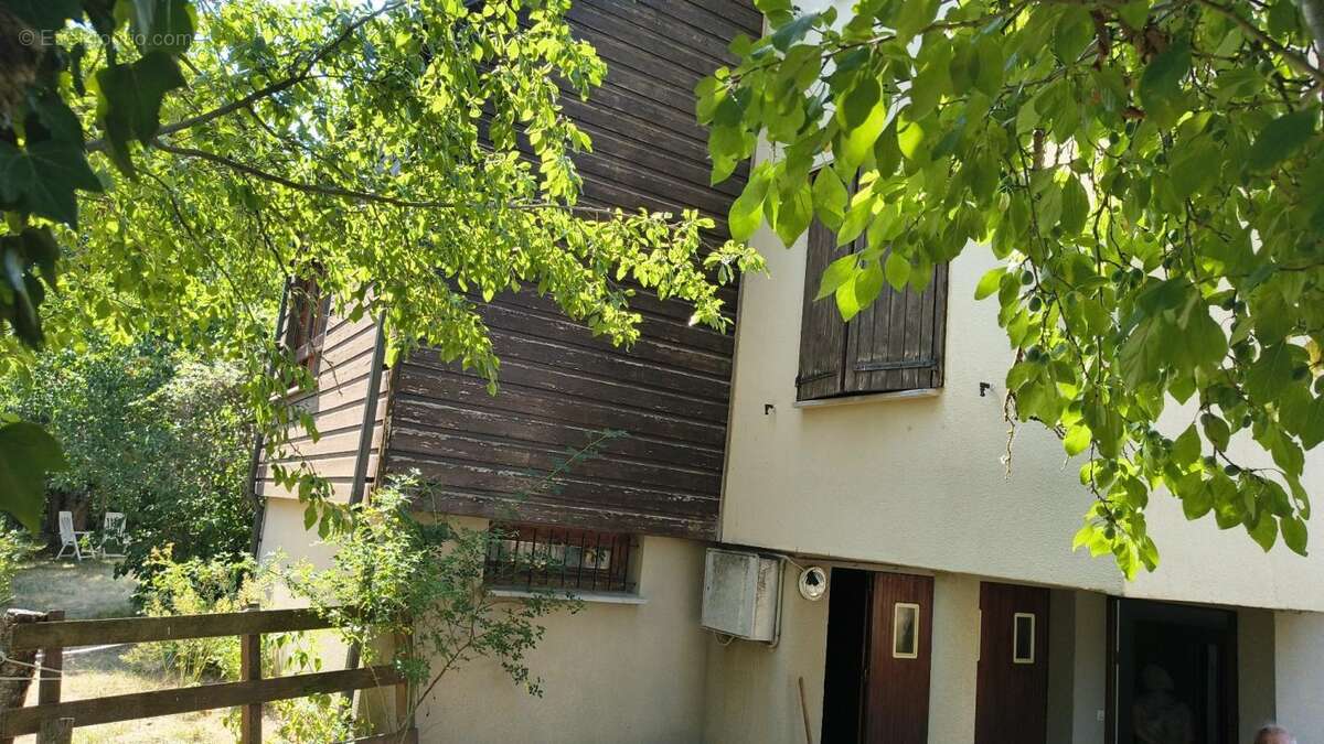 Maison 120 m² à Roquefort-De-Sault  - photo 4