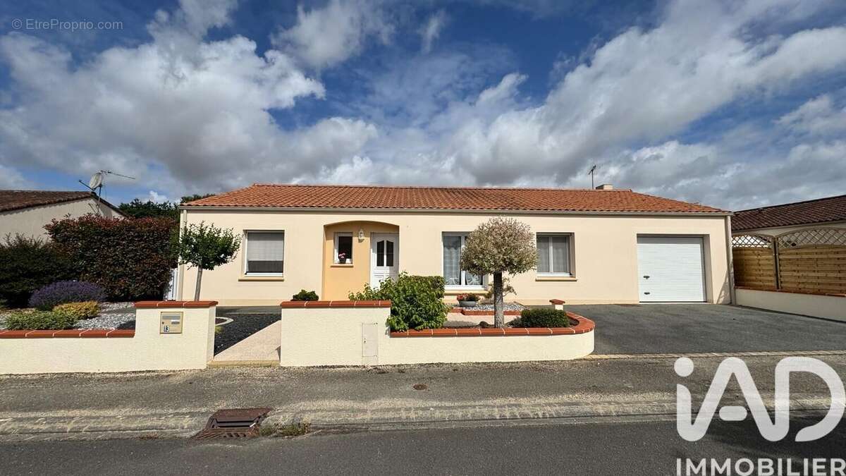 Photo 4 - Maison à VENDRENNES