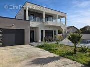 Maison à ROMANS-SUR-ISERE