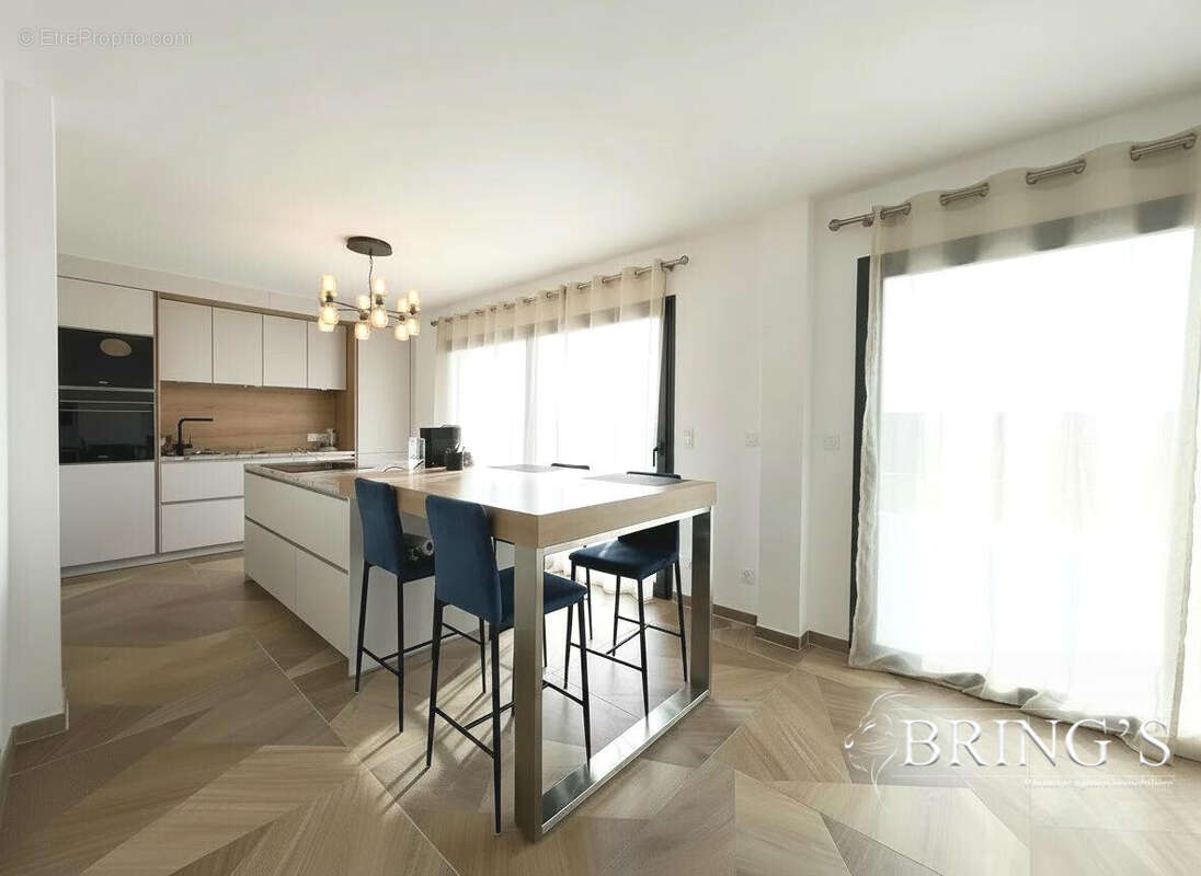 Maison à MAIRY-MAINVILLE