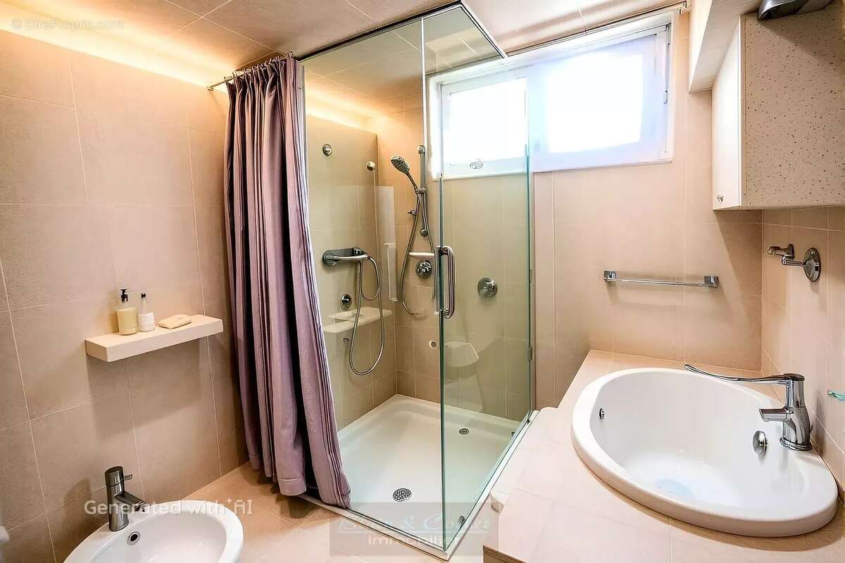 Maison à BELLEGARDE