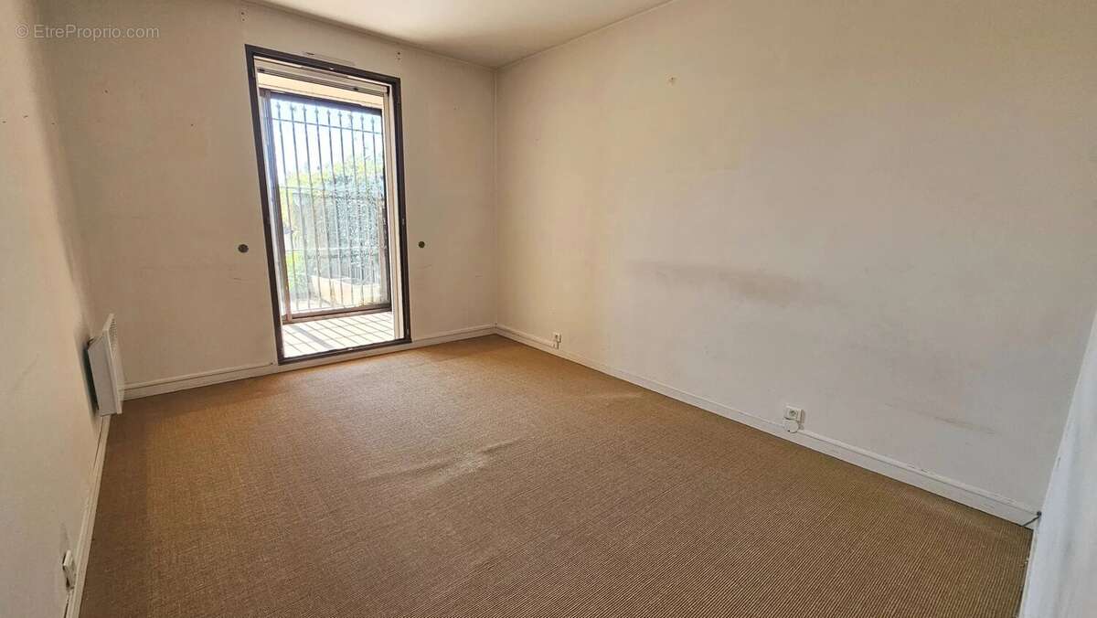 Appartement à VILLENEUVE-LOUBET