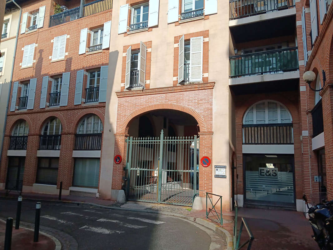 Parking à TOULOUSE