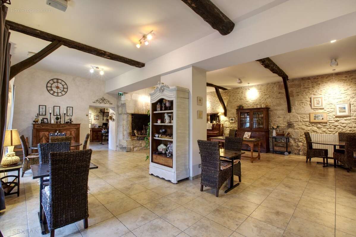 Maison à ANTONNE-ET-TRIGONANT