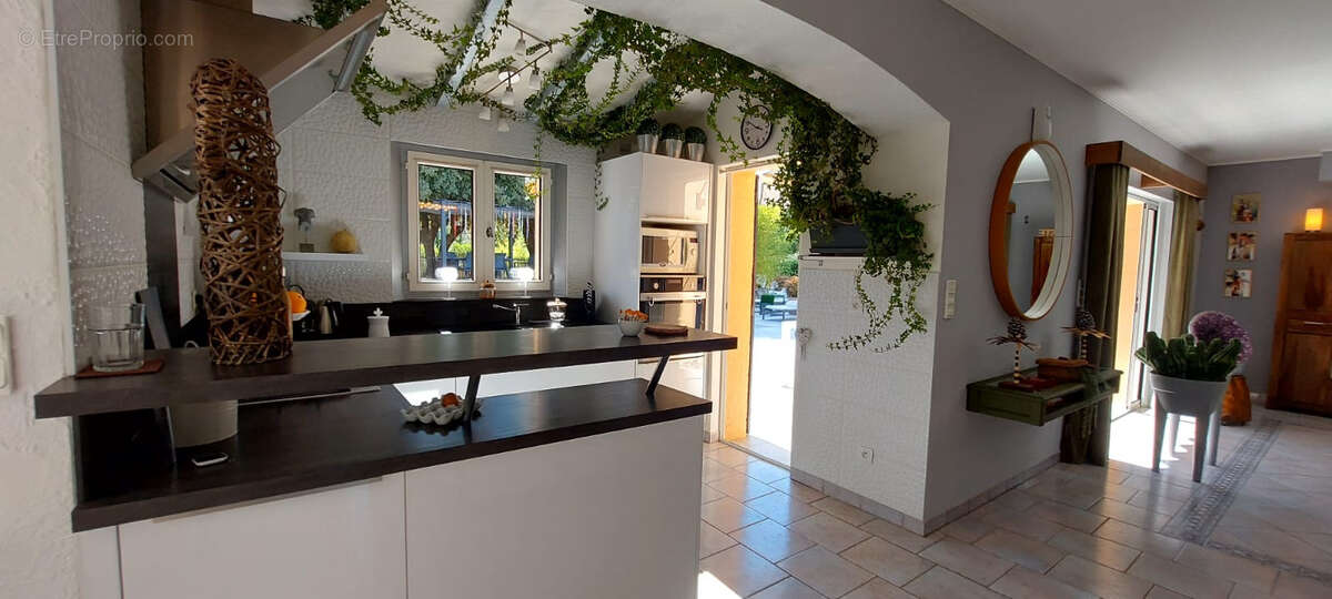 Maison à FIGANIERES