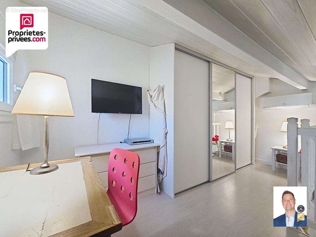 Maison à SAINT-CEZAIRE-SUR-SIAGNE