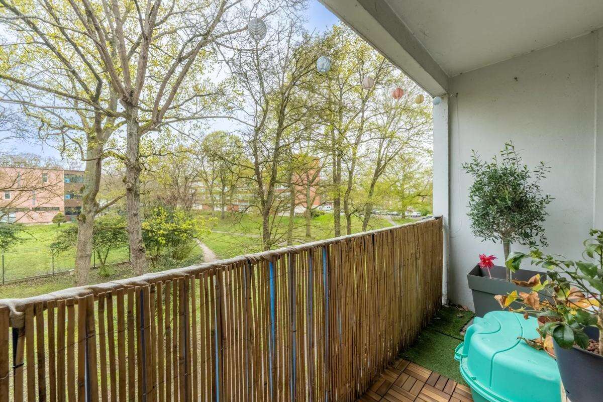 Appartement à AUBERGENVILLE