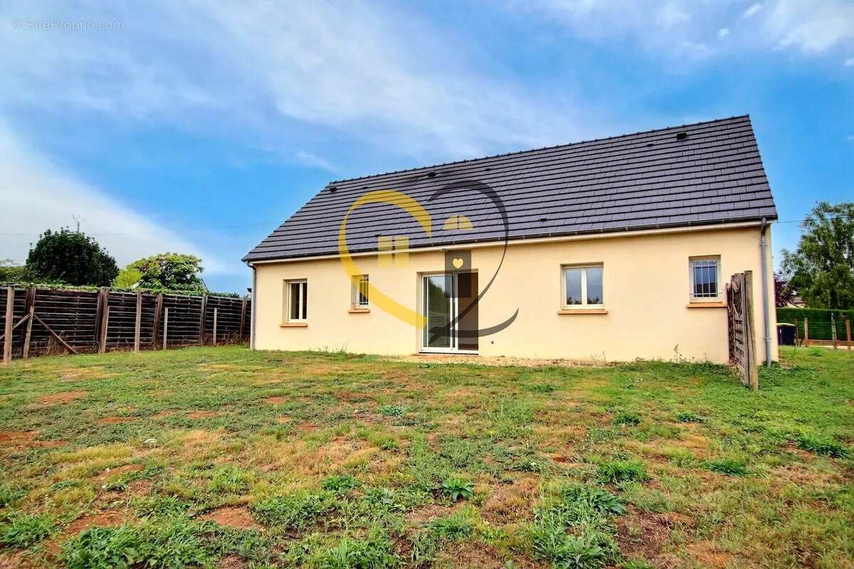 Maison 86 m² à Saint-Martin-D'auxigny  - photo 2