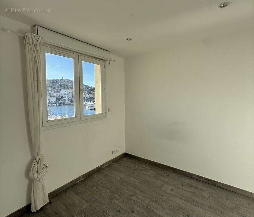 Maison à MARSEILLE-8E