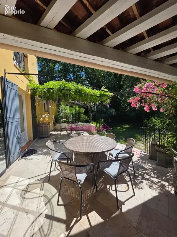 Maison 6 pièces 190 m² à vendre à Althen-Des-Paluds (84210) - photo 6