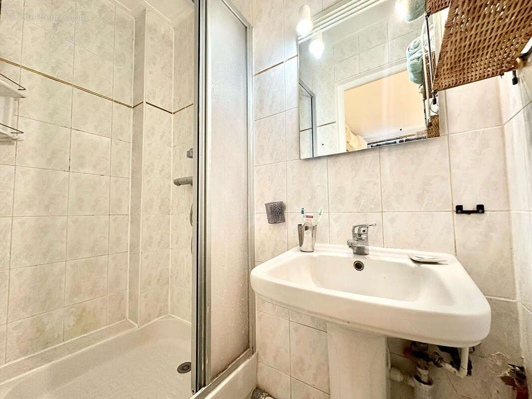 Appartement à PARIS-19E