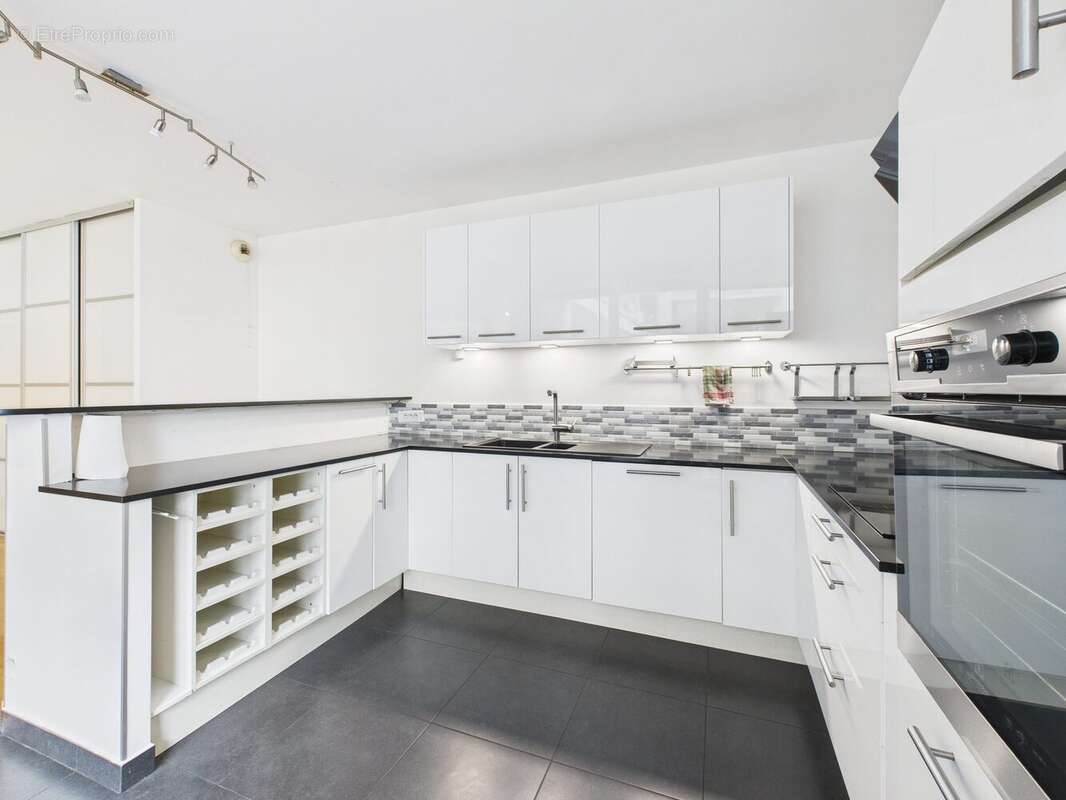 Appartement à ASNIERES-SUR-SEINE