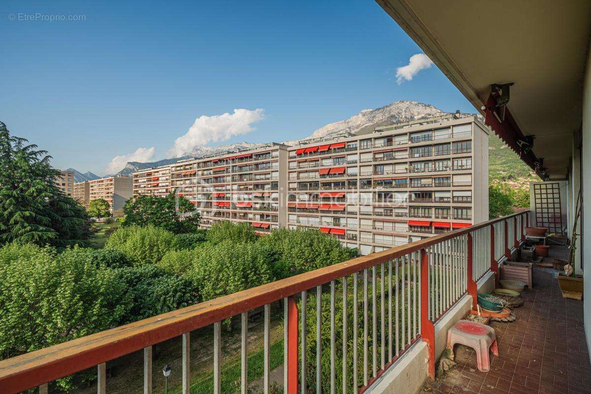 Appartement à ECHIROLLES