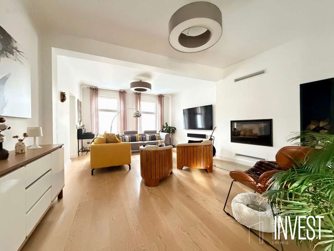 Maison à SIN-LE-NOBLE