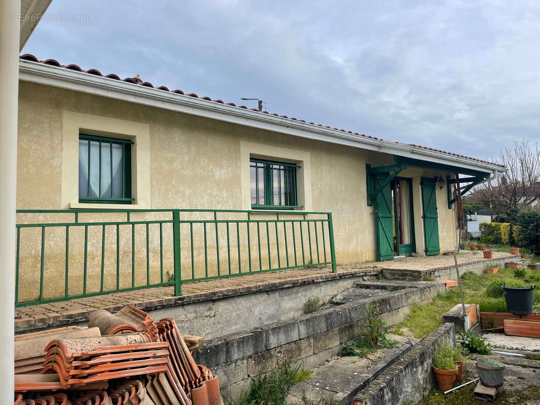 La Réole centre - Maison plain-pied de 92 M2 avec garage et jardin - photo 21
