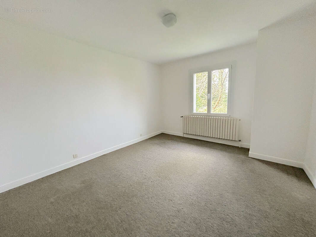 Maison SEMUSSAC 7 pièces 178m2 - photo 12