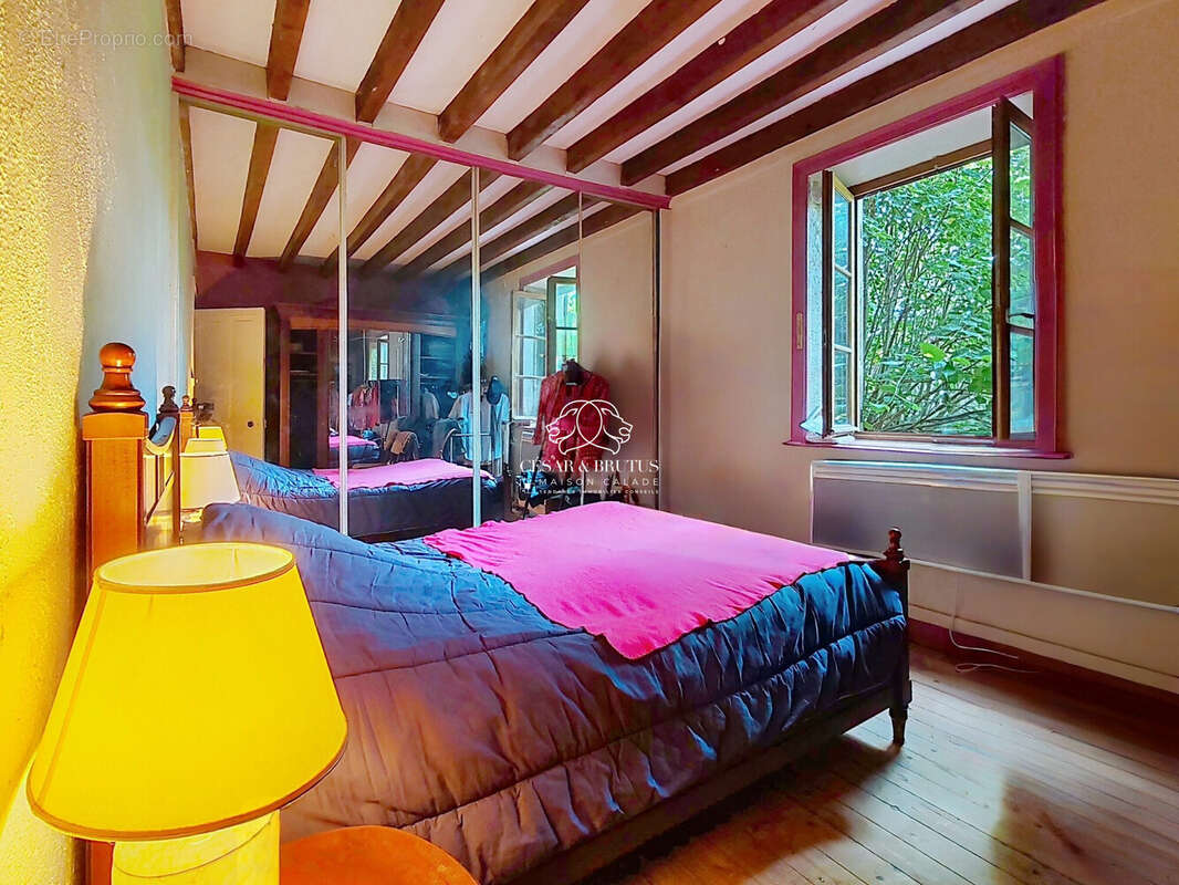 Maison 105 m² à Limas  - photo 8