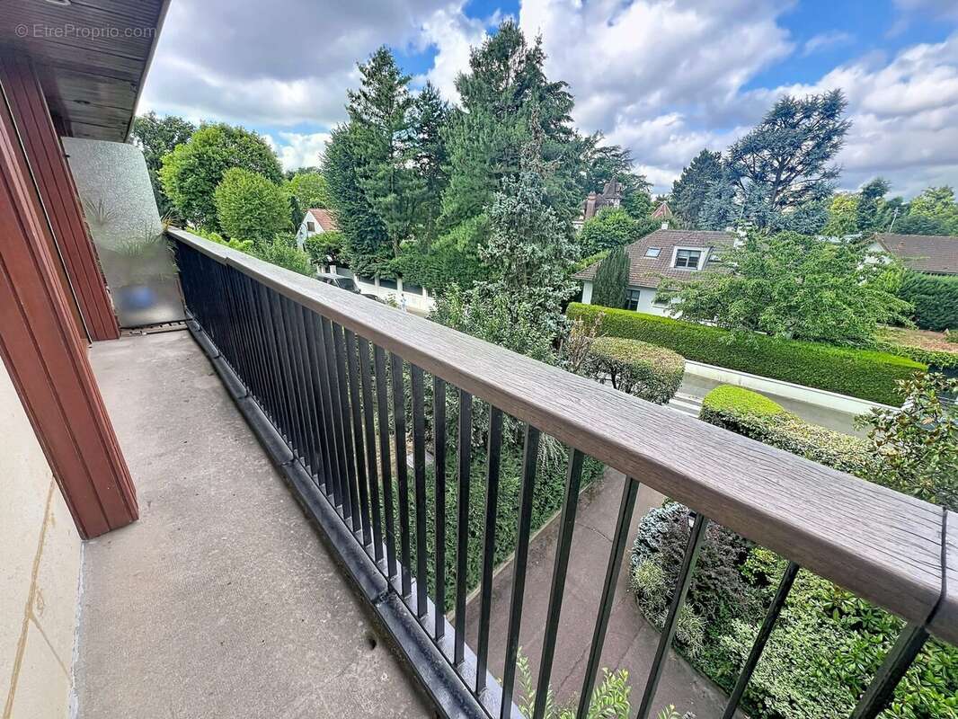 Appartement à VAUCRESSON