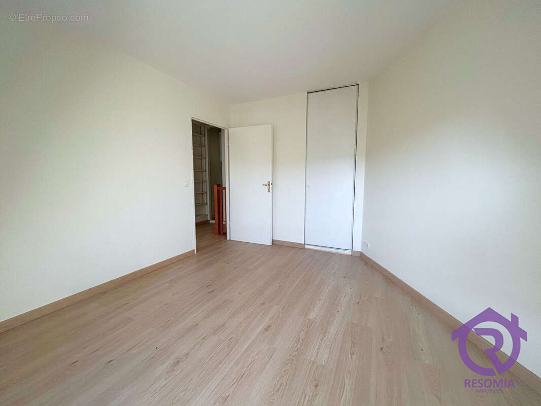 Appartement à CHATILLON