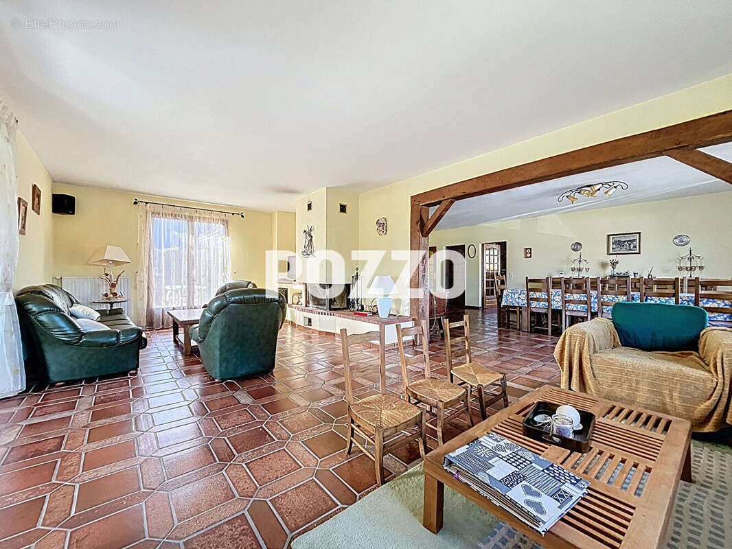 Maison à LINGREVILLE