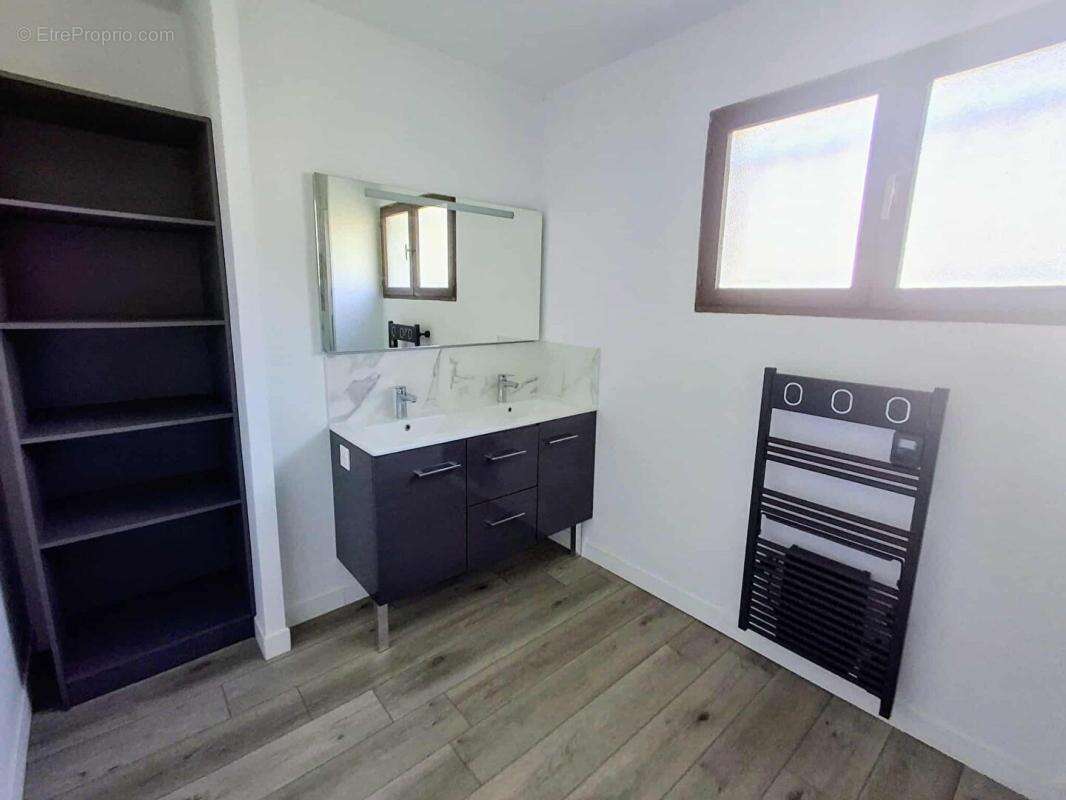 Maison à SAINT-ANDRE-DE-CUBZAC