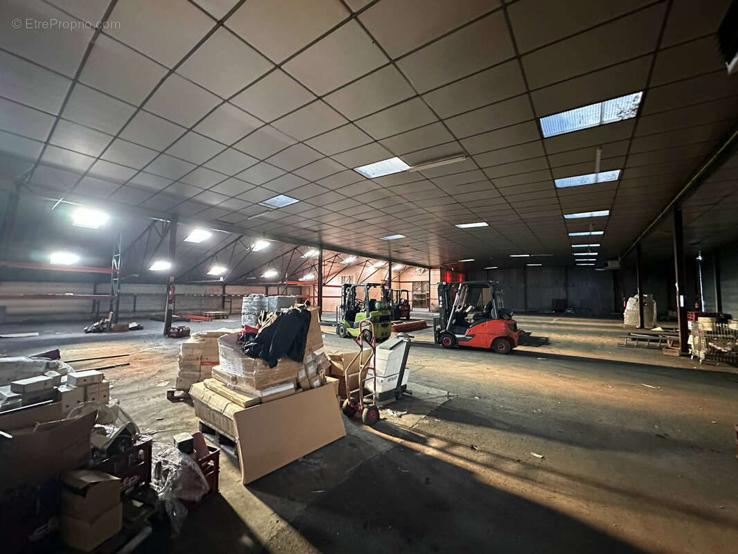 Commerce à LE PUY-EN-VELAY