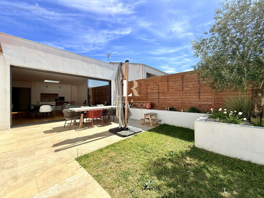 Maison à LA ROCHELLE