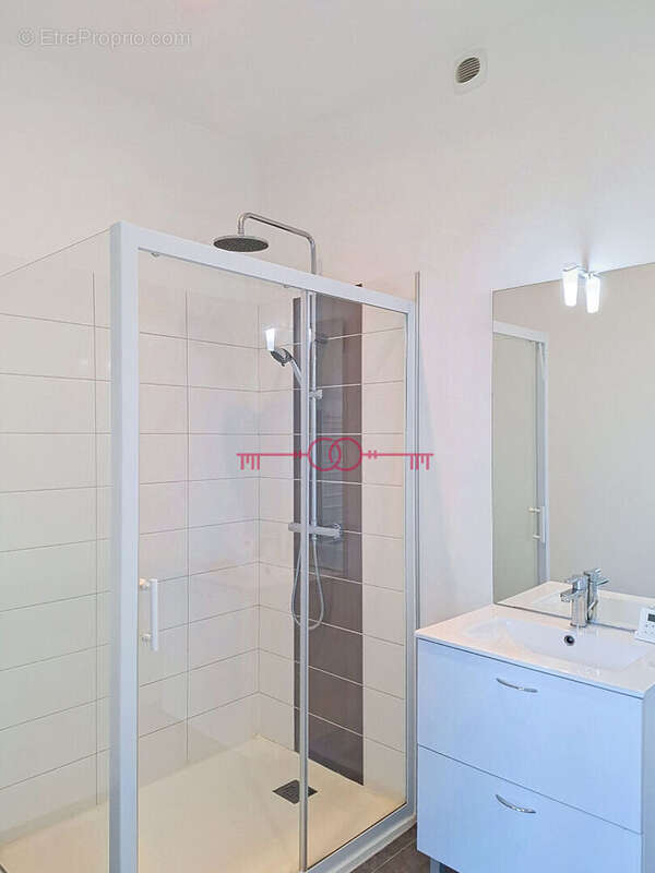 Appartement Chalons En Champagne 5 pièce(s) 97.3 m2 - photo 7