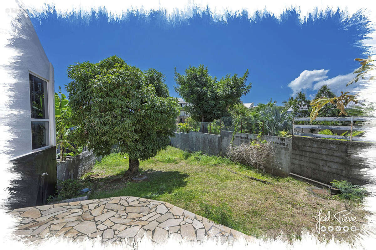 Maison à SAINT-DENIS