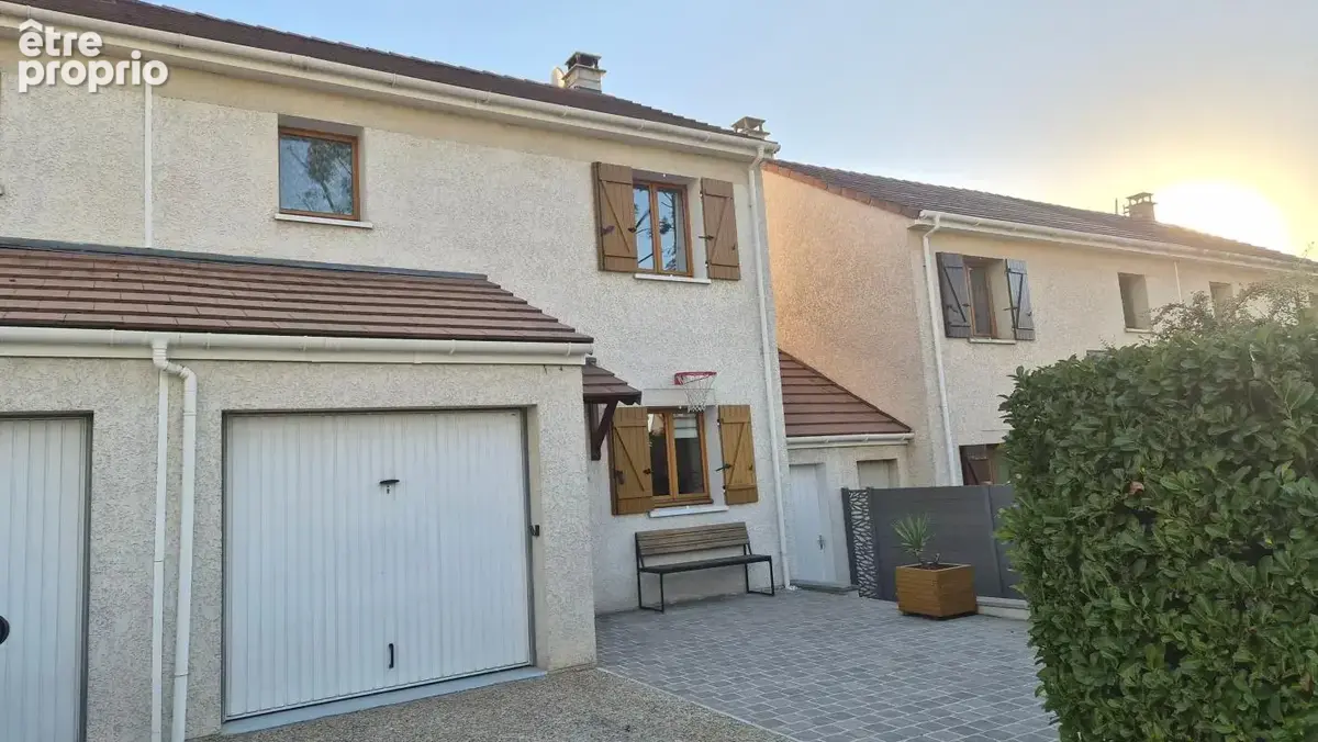 T4, 78 m², garage 13,7 m², jardin, excellent état, expo Sud - photo 18