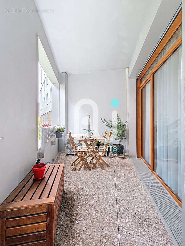 Appartement à ASNIERES-SUR-SEINE