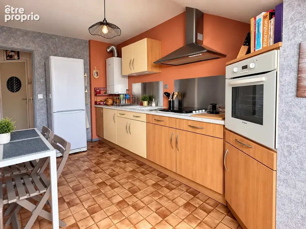 T2 70m2 au sol - quartier calme bord de riviere - photo 5