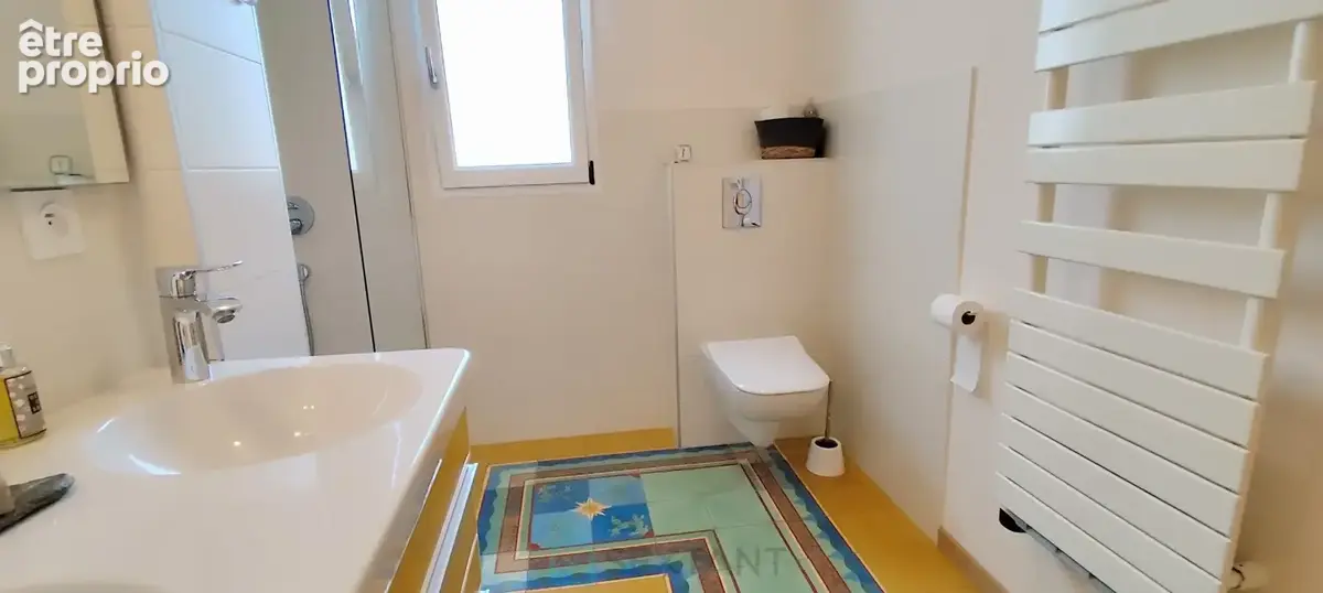 Maison de caractère entièement rénovée avec gîte, chambre d'hôtes, piscine et revenus locatifs - photo 13