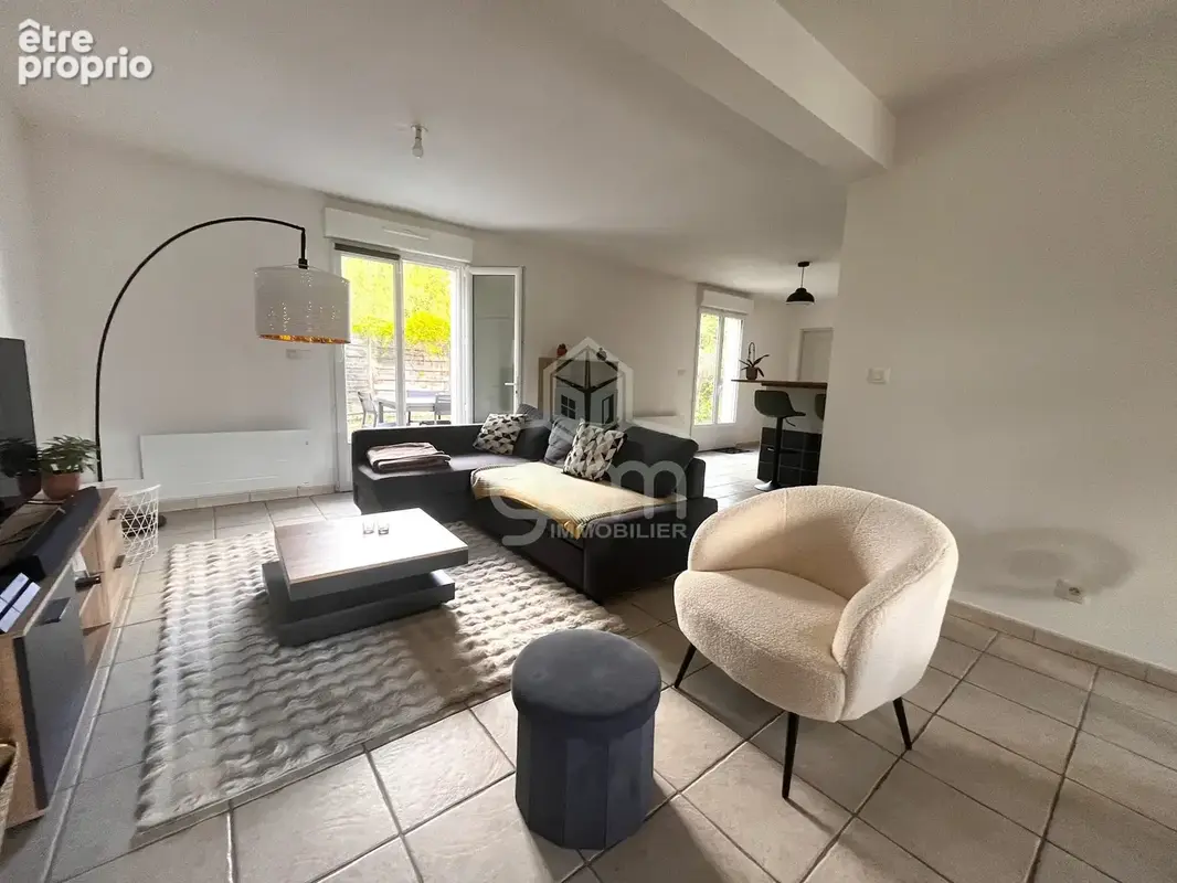 Maison 6 pièces 134 m² à vendre à Savonnieres (37510) - photo 3