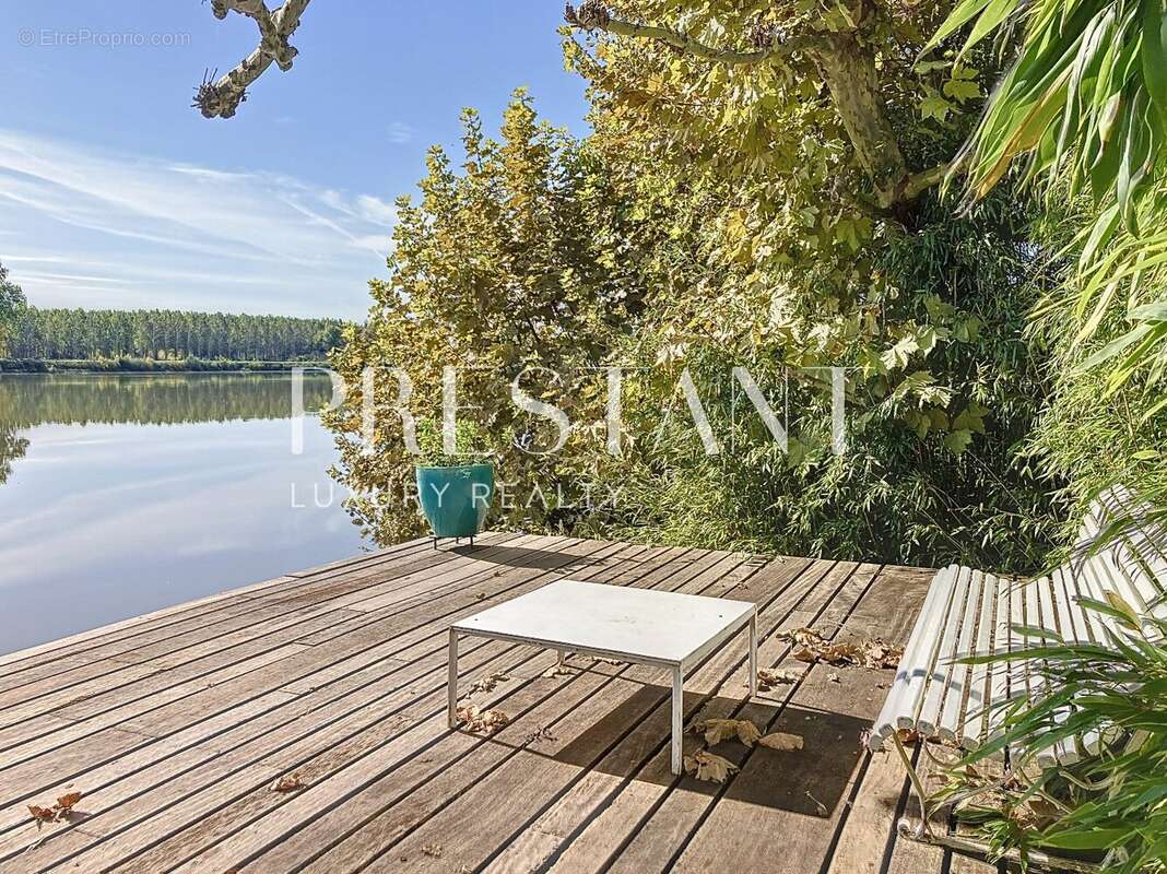 Maison à SAINT-LAURENT-DE-GOSSE