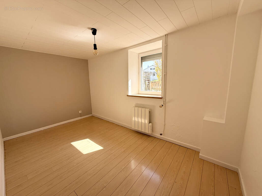 Appartement à SAONE