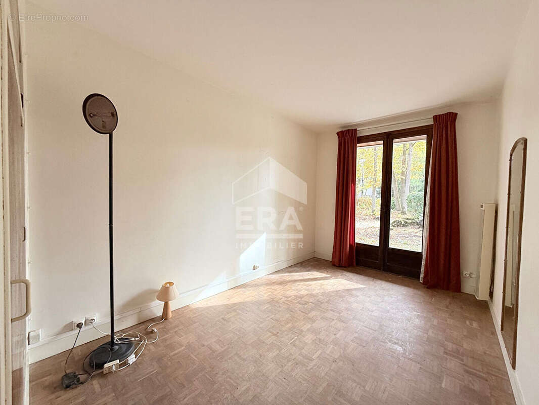 Maison à GIF-SUR-YVETTE