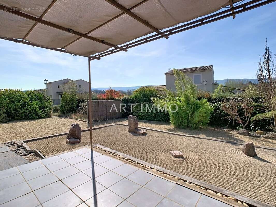 Maison à BEAUMETTES