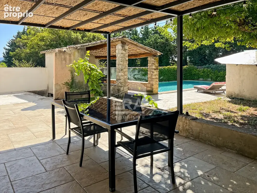 Maison 207m² à mollégès - photo 17