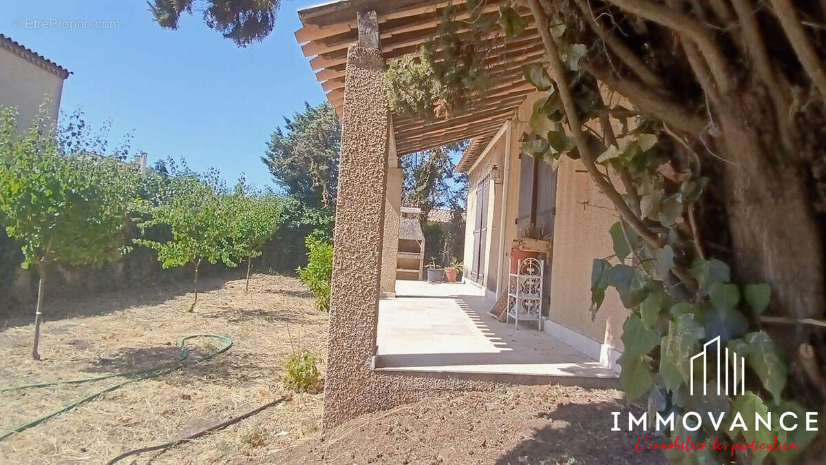 Maison à LEZIGNAN-LA-CEBE