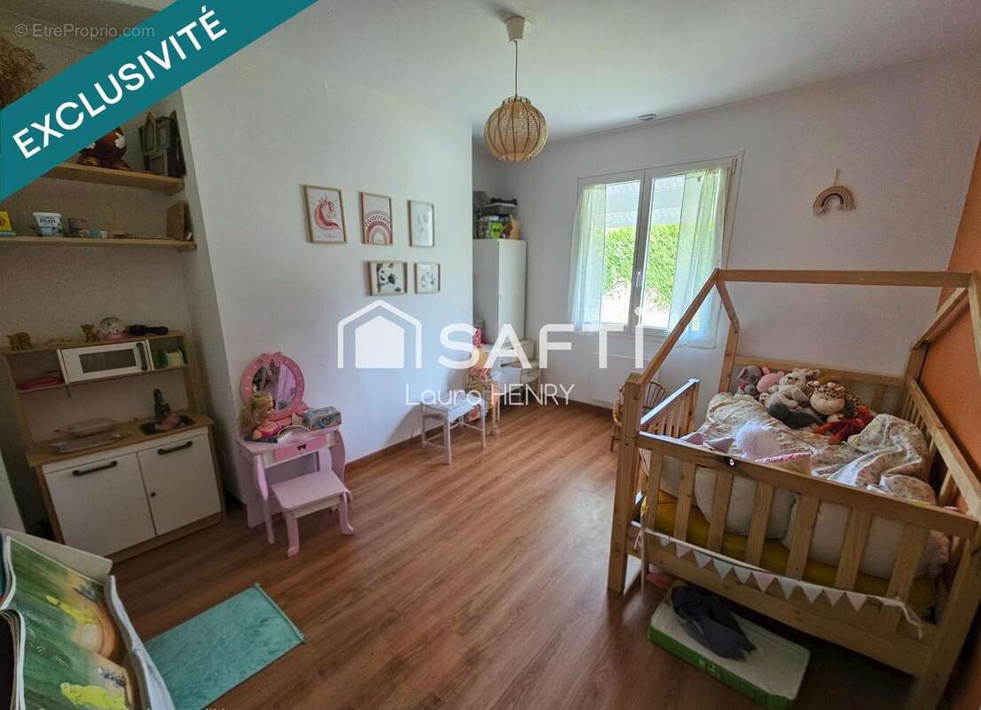 Maison 110 m² à Nixeville-Blercourt  - photo 8