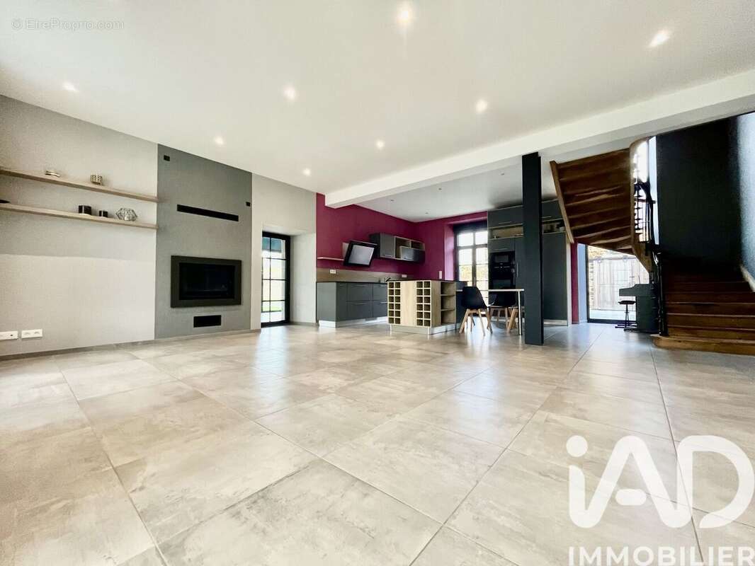 Photo 9 - Maison à LANVOLLON