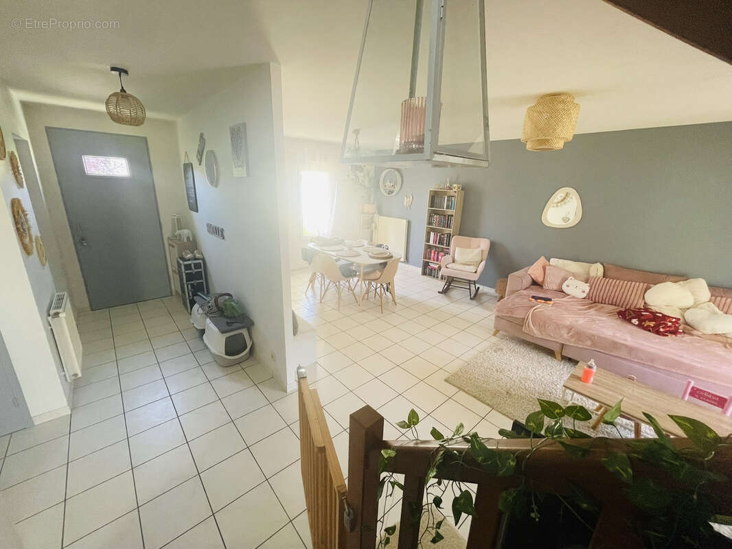 Maison à CISSE