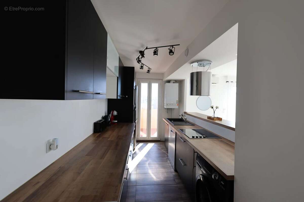 Appartement à FREJUS