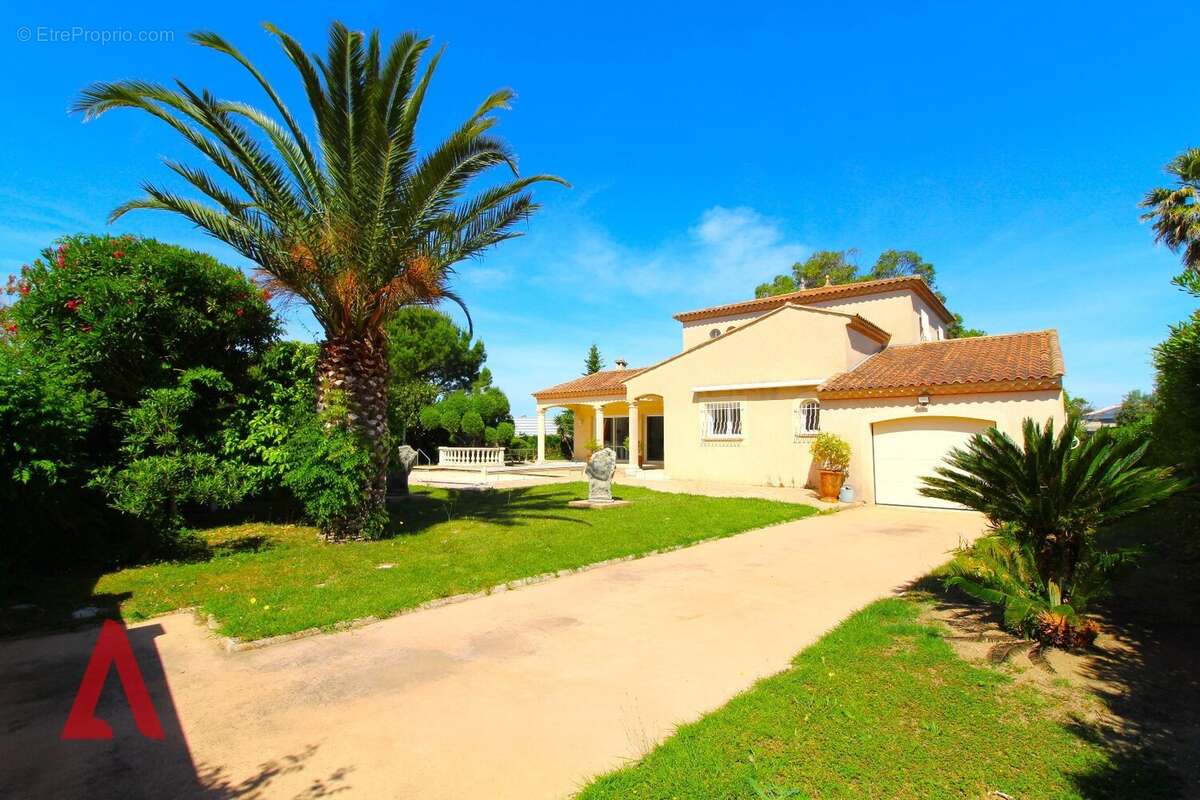 Maison à FLORENSAC