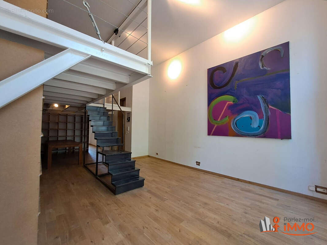 Appartement à SAINT-ETIENNE