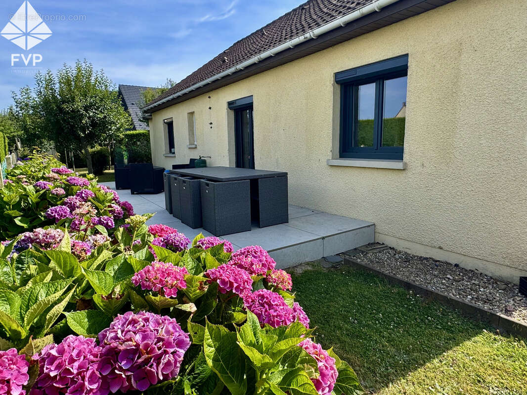 À VENDRE   Pavillon de plain-pied 4 chambres   Fontaine-le-Dun - photo 2