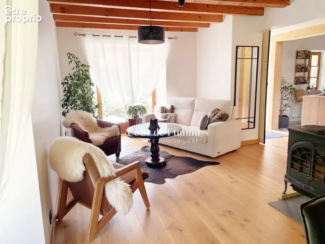 Glieres-val-de-borne - ferme renovee 176 m2 - photo 2