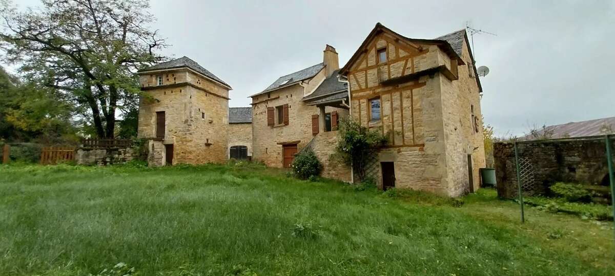 Maison à LA ROUQUETTE