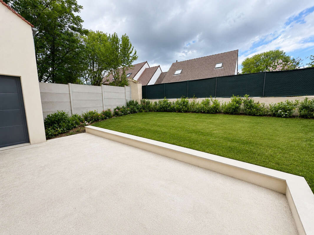 Photo 3 - Maison à FERRIERES-EN-BRIE